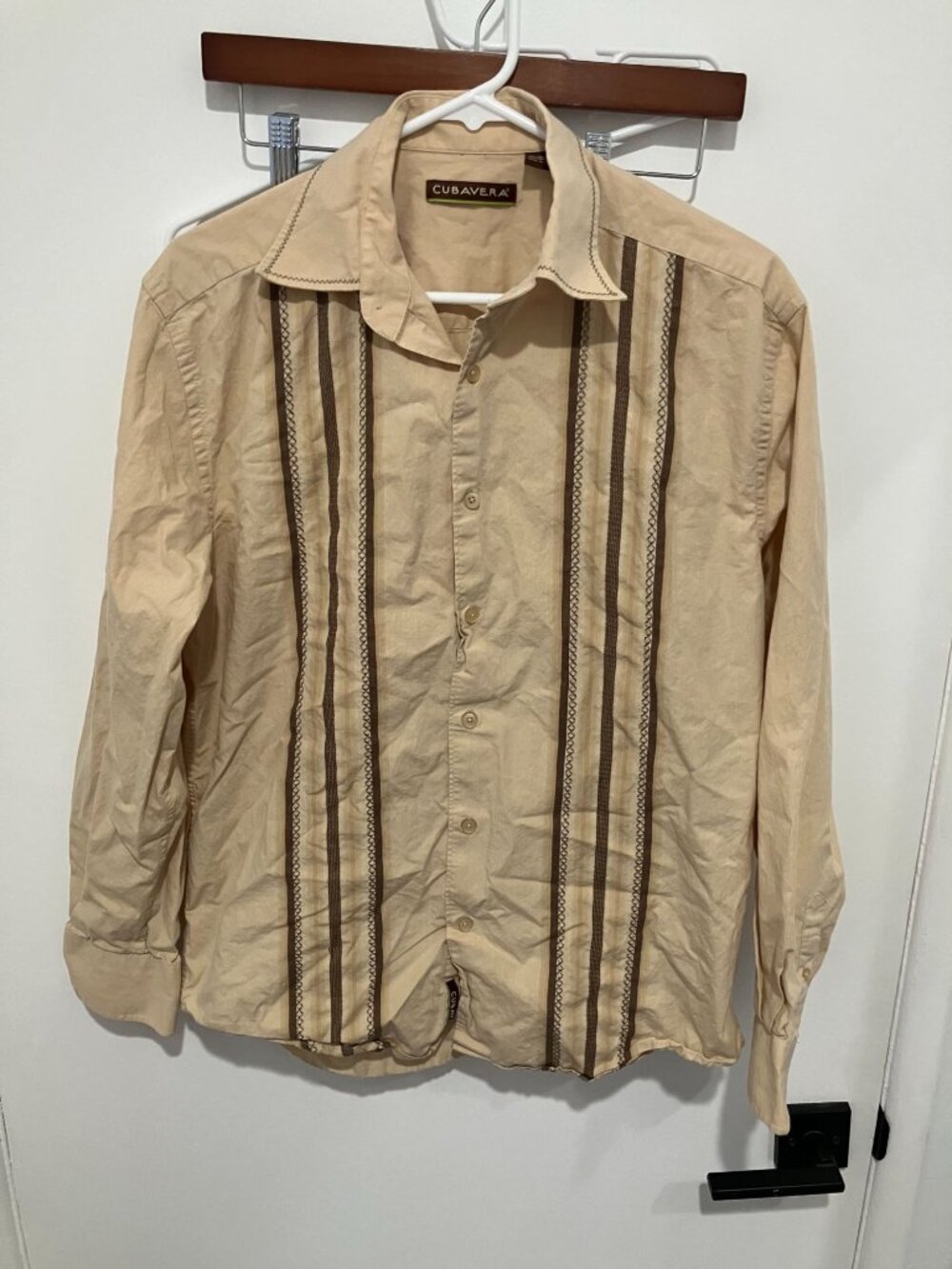 Cubavera Beige Button Down Long Sleeve Embroidered Panel Pleated Shirt Medium